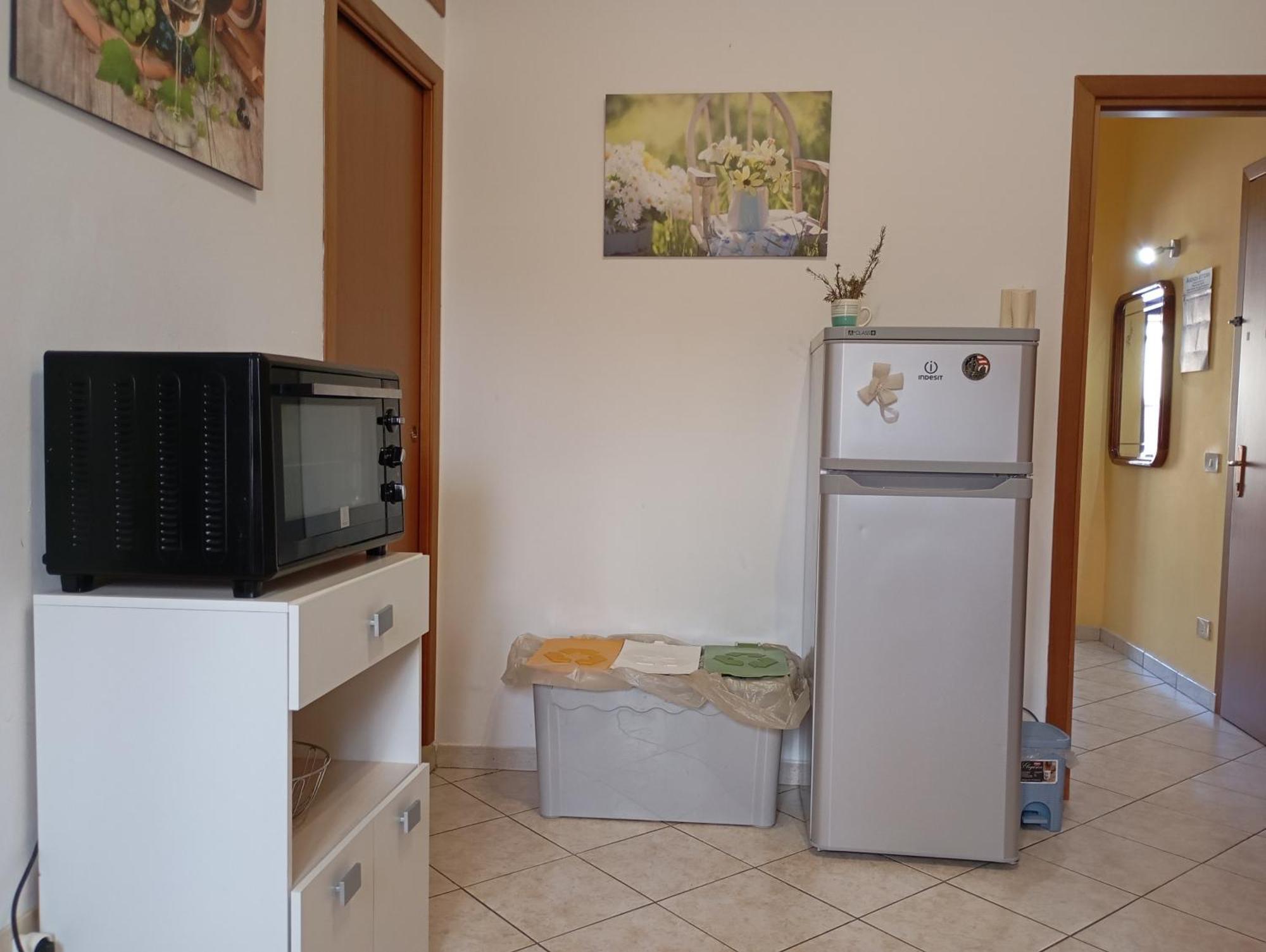 A Casa Di Ste - Vicino Aeroporto Falcone Borsellino Carini Buitenkant foto
